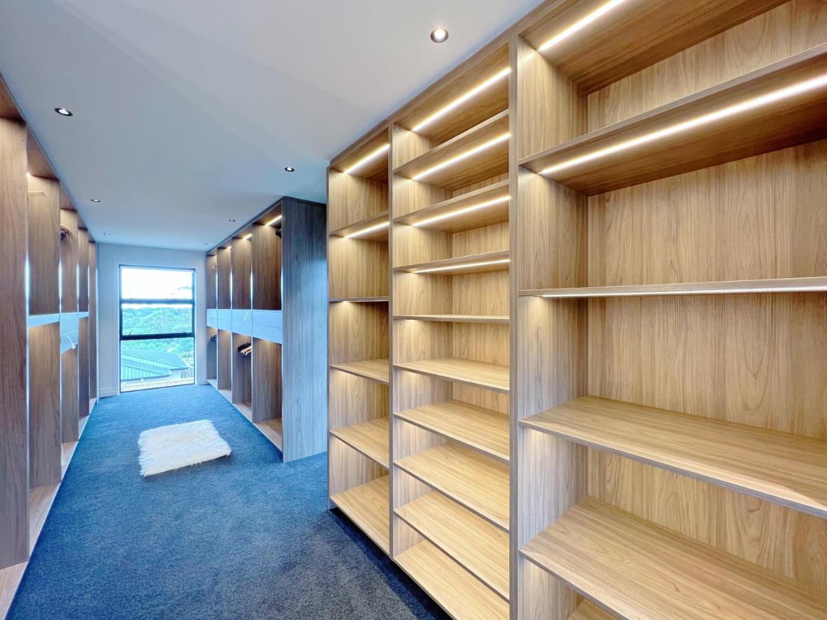 Elegant Beach House In Long Bay Villa Auckland Bagian luar foto