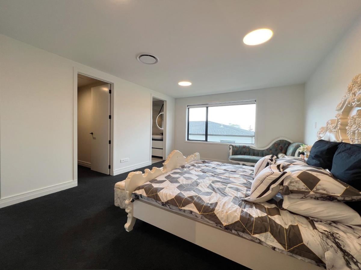 Elegant Beach House In Long Bay Villa Auckland Bagian luar foto