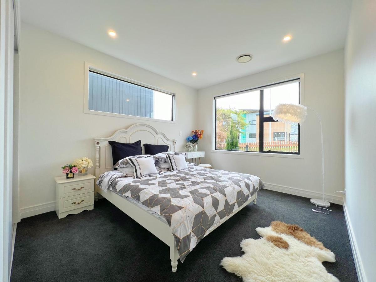 Elegant Beach House In Long Bay Villa Auckland Bagian luar foto